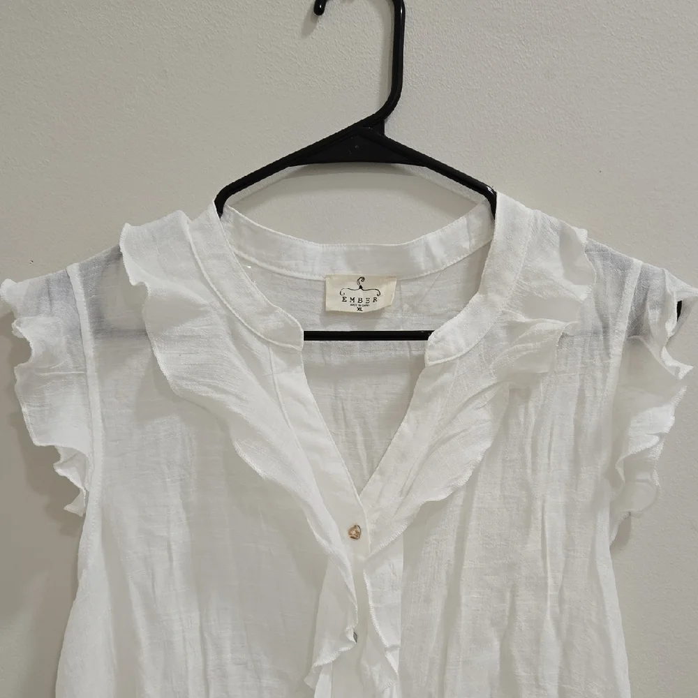 Ember Ruffle Button-Down Blouse - Picture 4 of 12